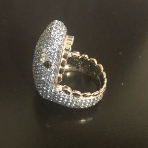 Kate Spade California dreaming pave shark ring